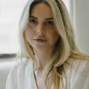 34 yr old Lonely businesswoman seeking female in Lincoln